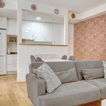 Apartamento Espolon By Clabao ログローニョ エクステリア 写真