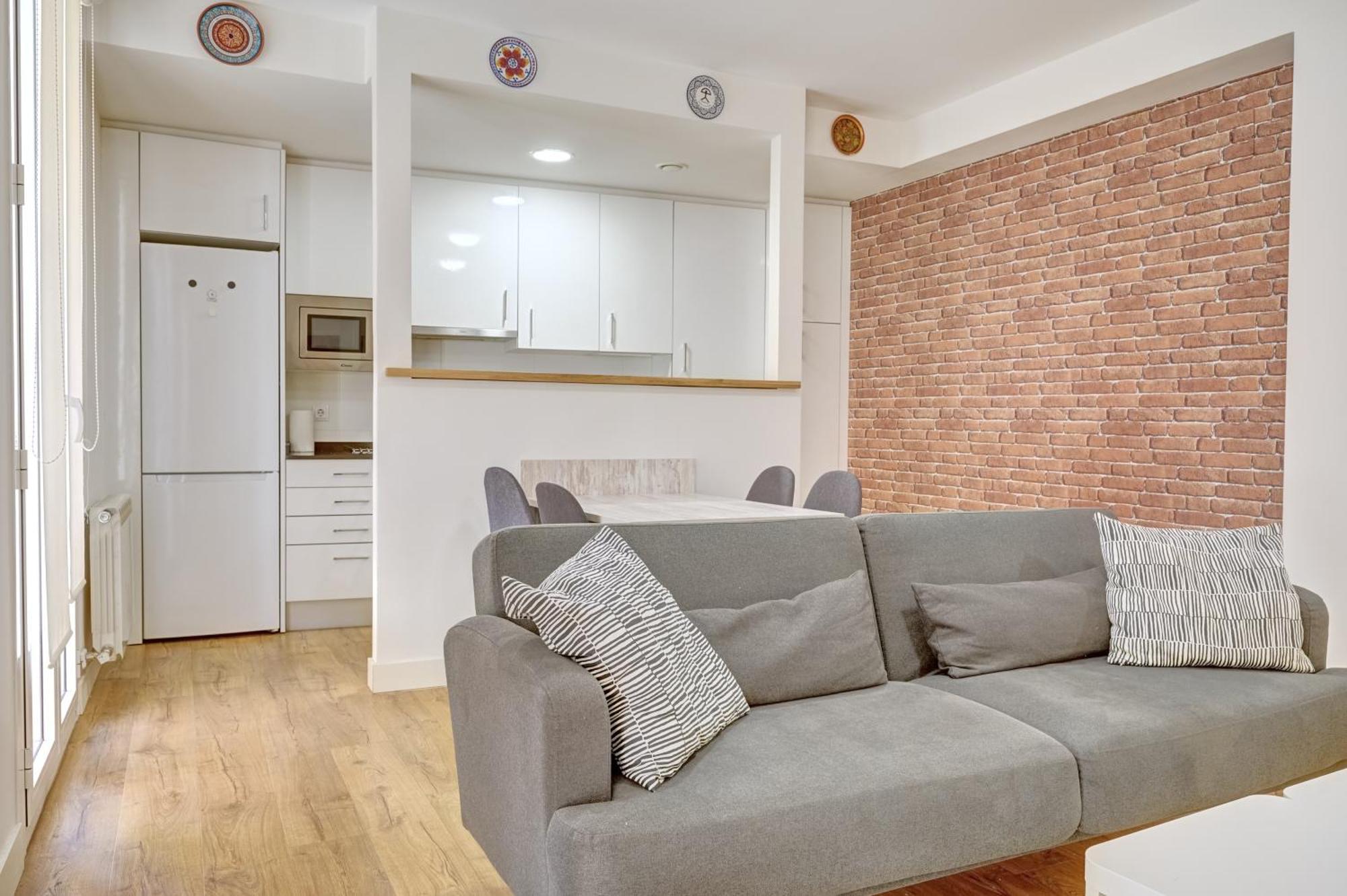 Apartamento Espolon By Clabao ログローニョ エクステリア 写真